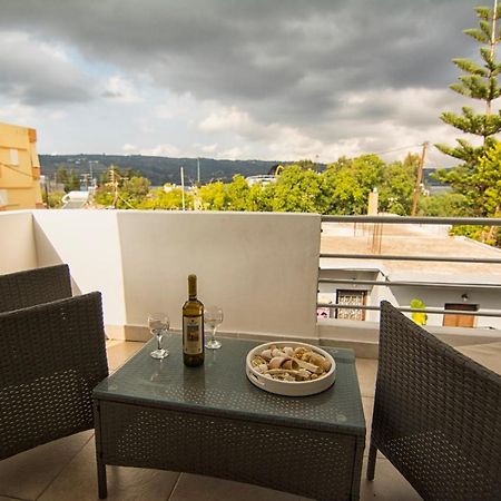Erofili Apartments Souda Bagian luar foto