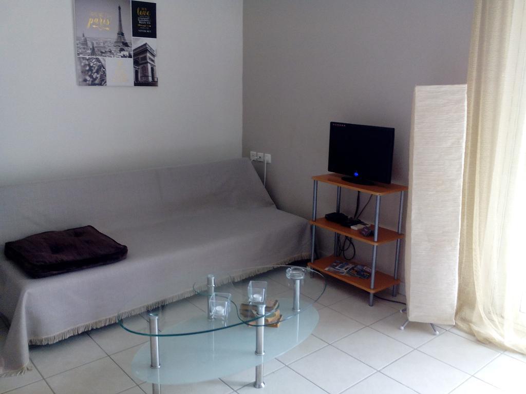 Erofili Apartments Souda Bagian luar foto