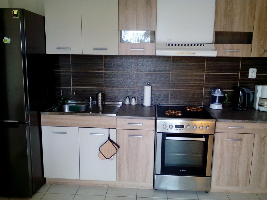 Erofili Apartments Souda Bagian luar foto