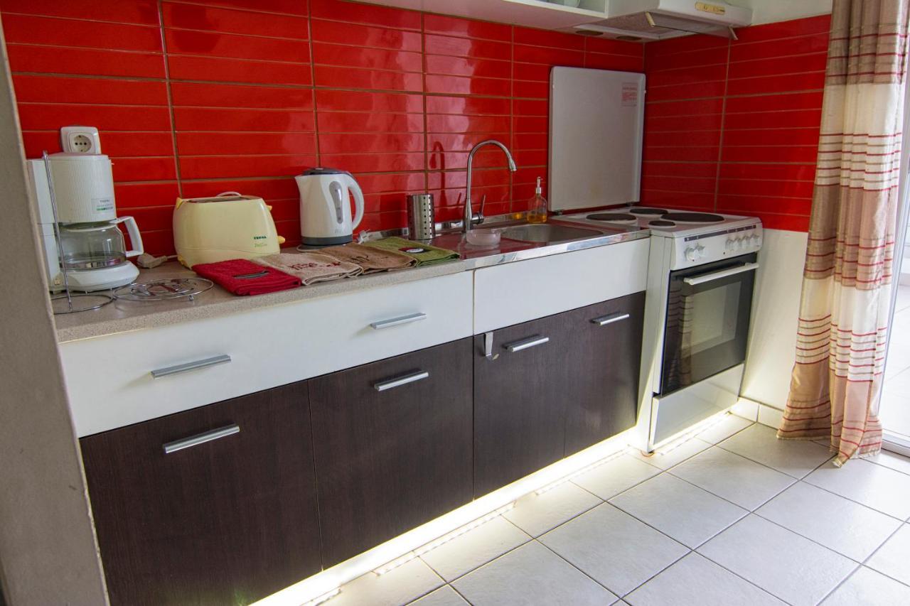 Erofili Apartments Souda Bagian luar foto