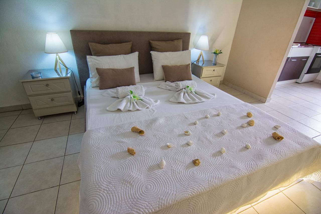 Erofili Apartments Souda Bagian luar foto